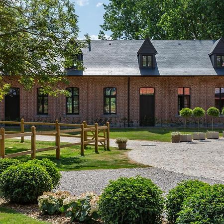 Hotel Haras De Barry Sainghin-en-Mélantois Esterno foto